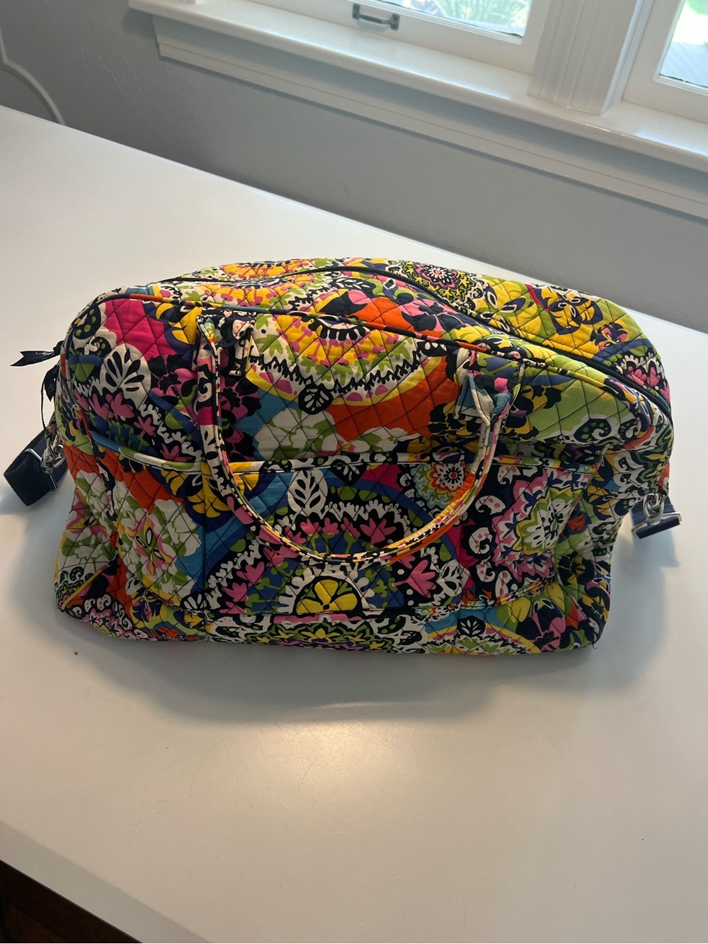 Vera Bradley “Rio” Weekender Travel Bag - Picture 2 of 10